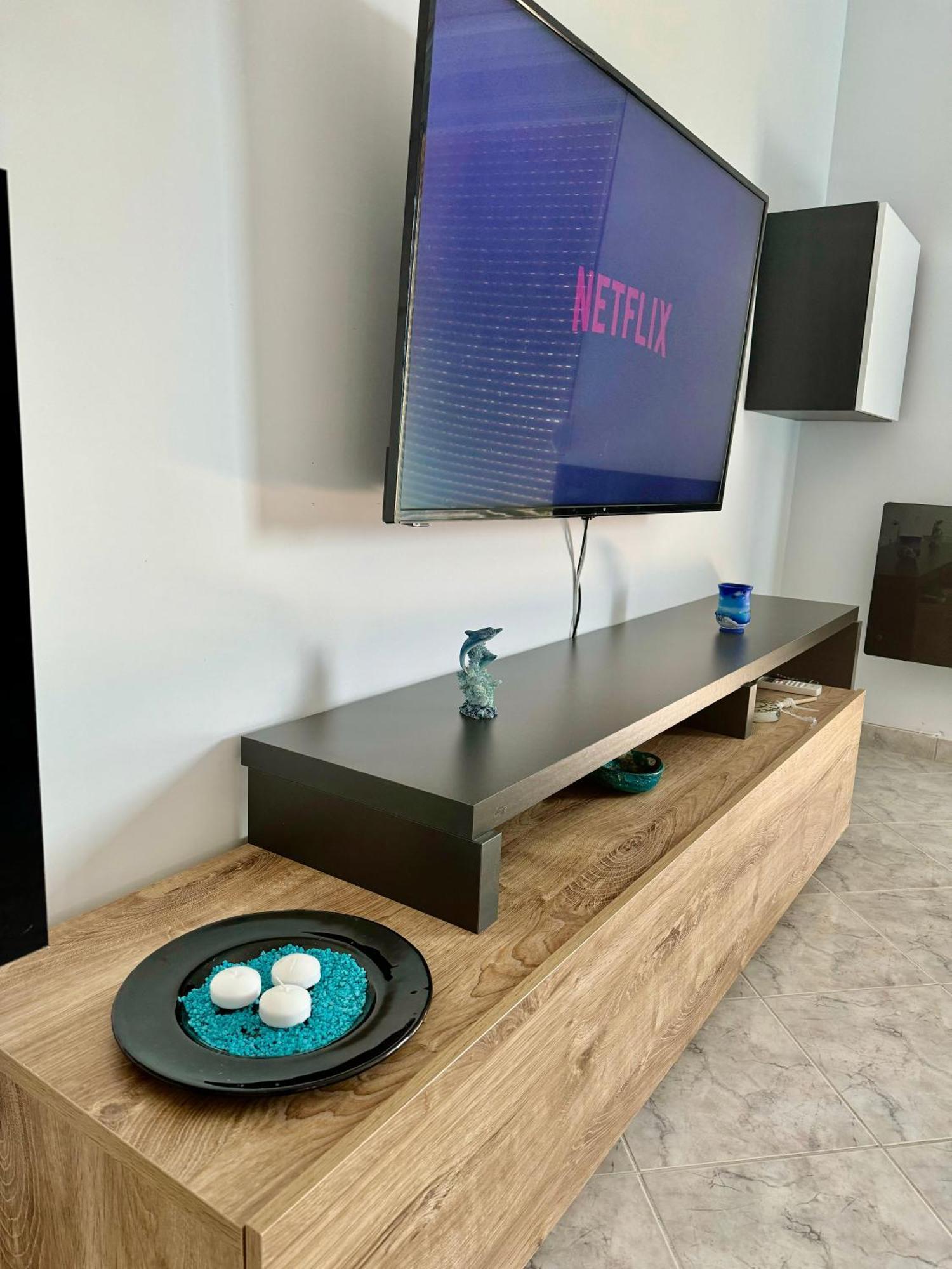 Comfy Blue Sarande Apartment ภายนอก รูปภาพ